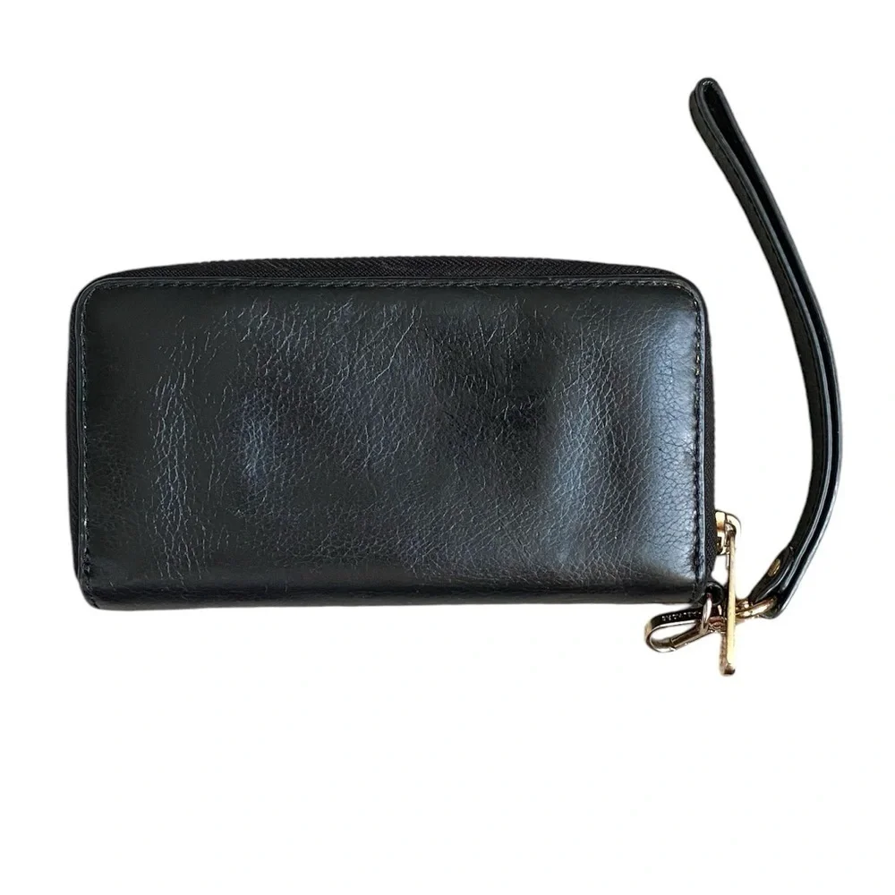 Michael Kors Jet Set Leather Wristlet